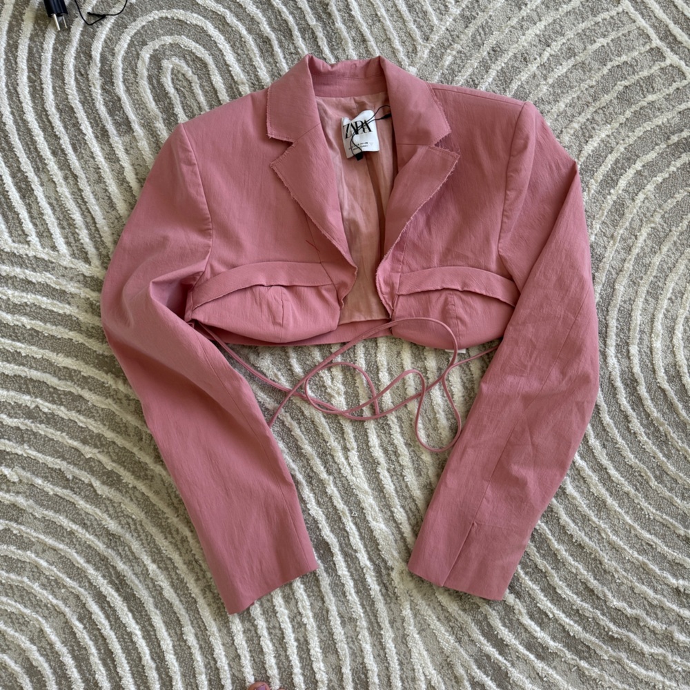 Zara cropped balconette blazer - Picture 6 of 6